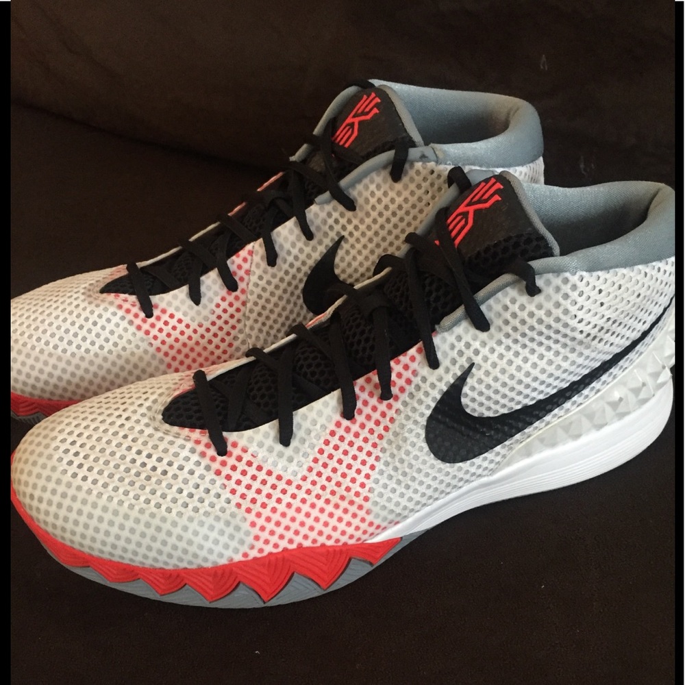 Kyrie Irving 1 home